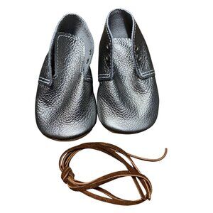 NEW Mon Petit Shoes Gunmetal Oxfords 3 infant